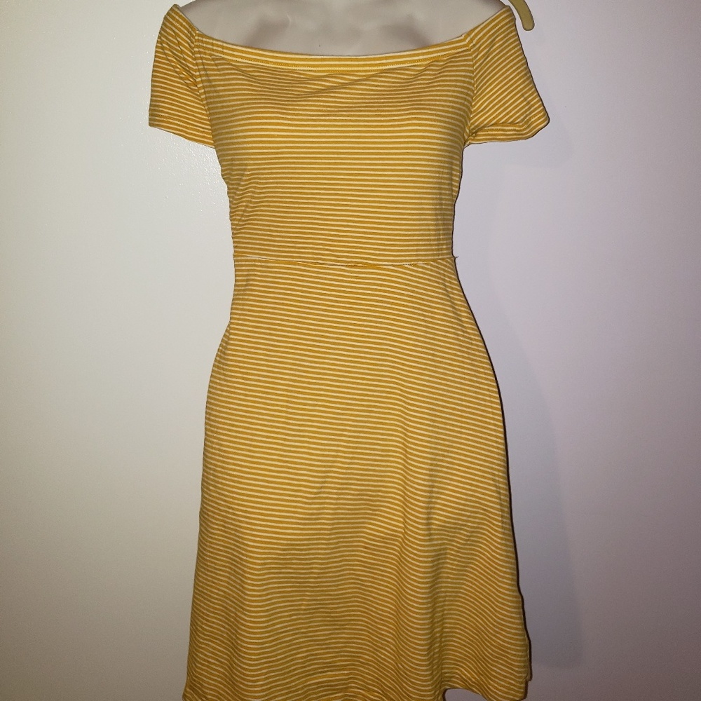 Old Navy off the shoulder dress